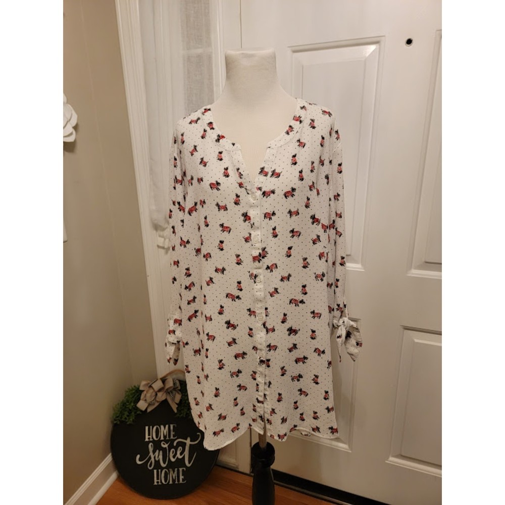 Catherines 2X White Breezeway Textured Blouse with Scotty Dogs